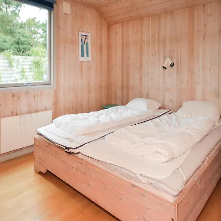 Four-bedroom Holiday In Blavand
