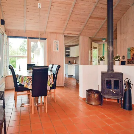 Four-bedroom Holiday In Holiday home