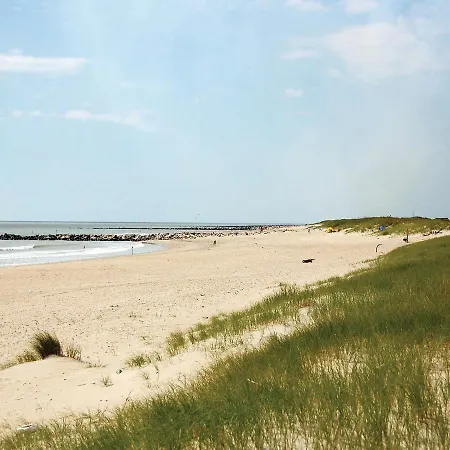 Four-bedroom Holiday In Holiday home *